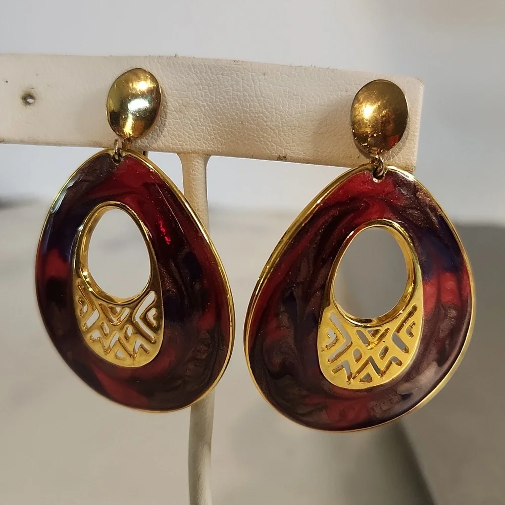 VTG Berebi Goldtone Earrings Marbeled Purple Enamel - Picture 5 of 5